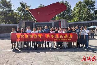 记者：桑乔仍在等待曼联放行，转会可能会继续拖延